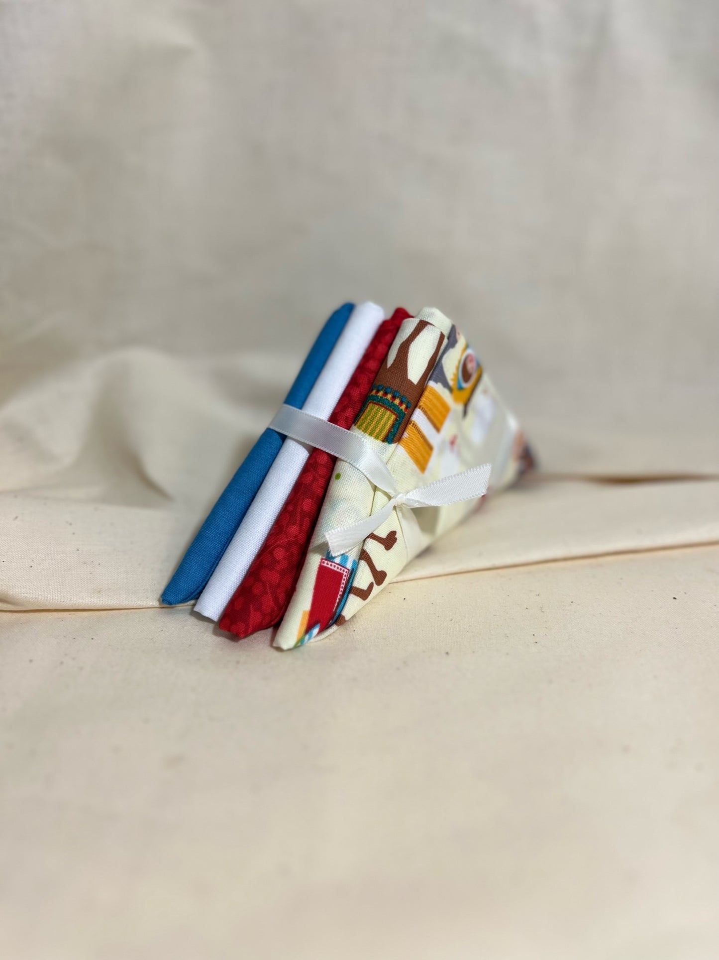 Fabric - Fat Quarter Set - 4 - Christmas set